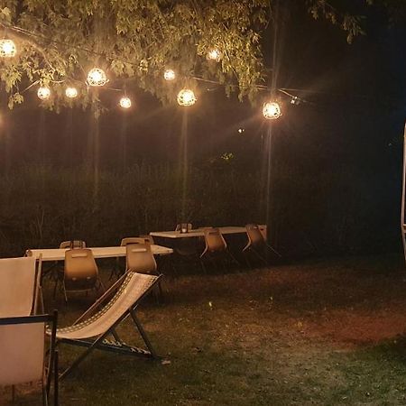 Cabane 2/3 Pers Au Camping Les Patis Nazelles-Negron Exterior photo
